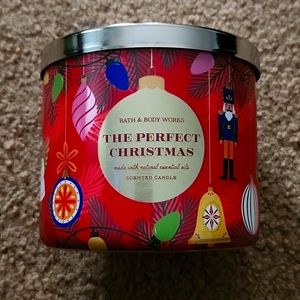 Bath and Body Works 'The Perfect Christmas' 3-Wick Scented Candle